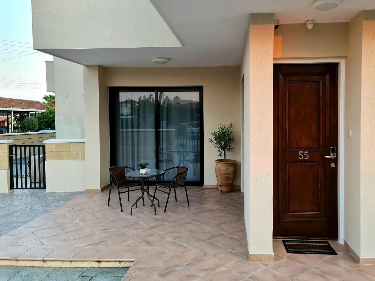 Pylaapts - Apartments Near The Beach Exterior photo